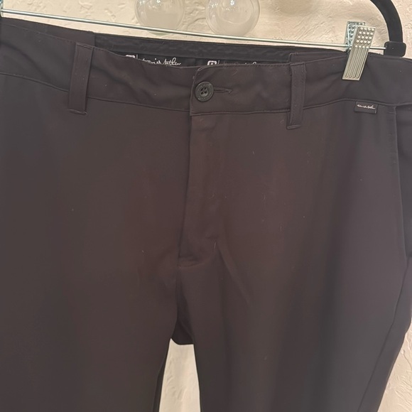 Travis Mathew golf pant. Size 36.